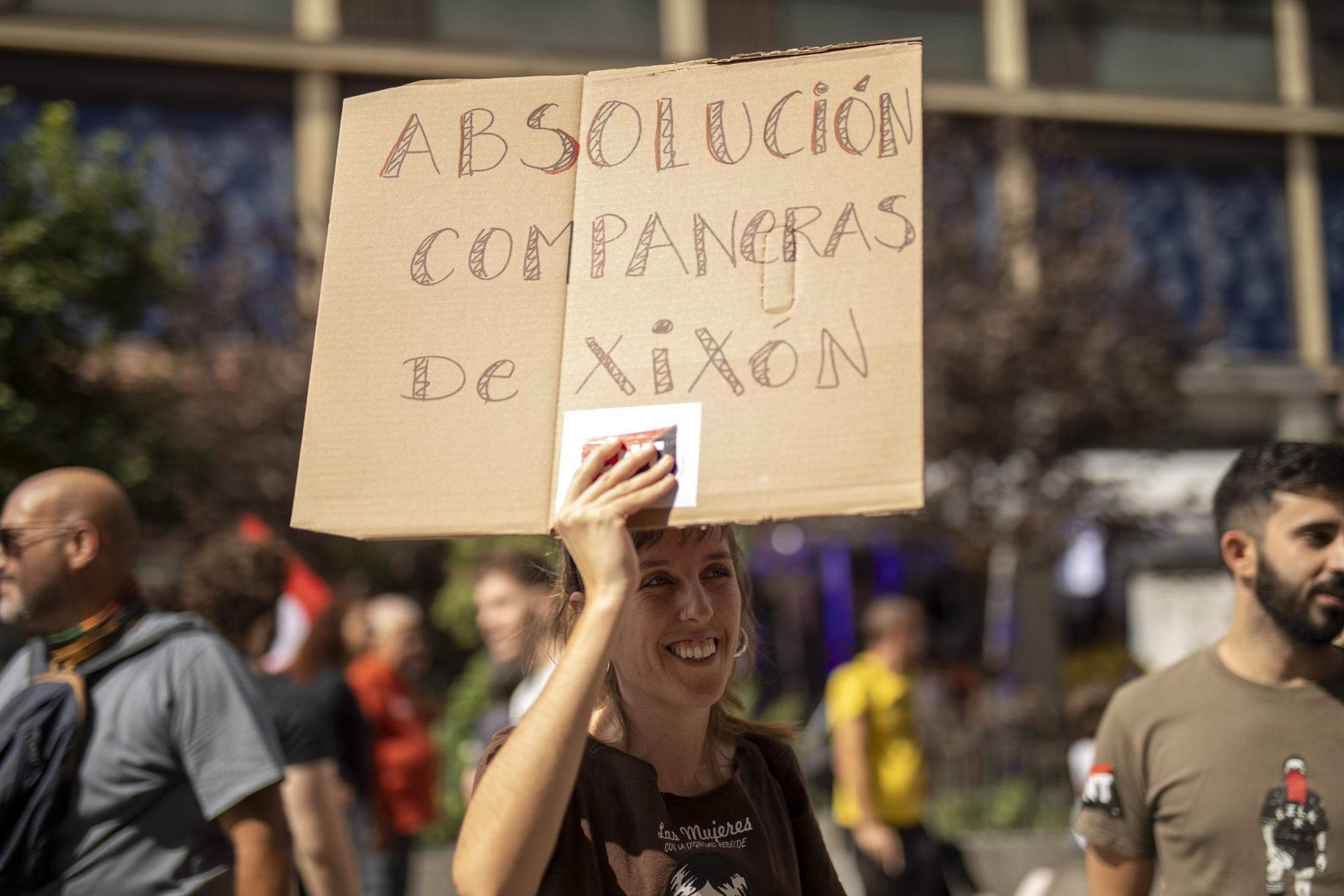 Manifestacion solidaridad La Suiza - 15